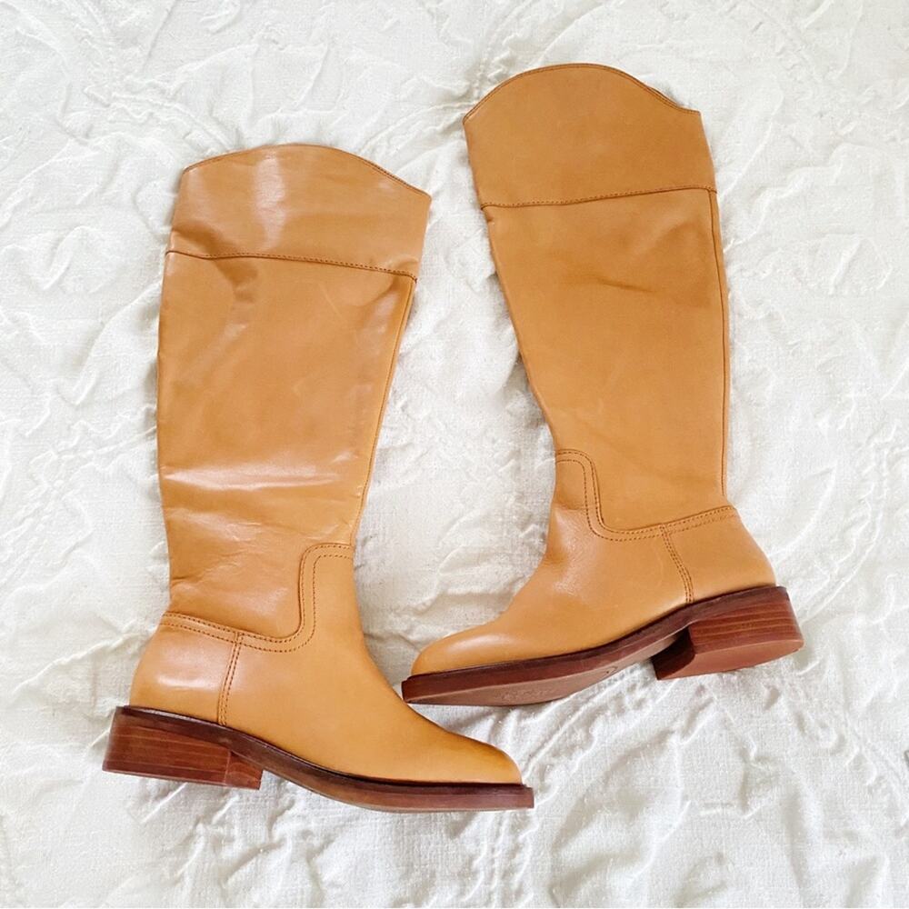 Vince Camuto Alfella BootSize 5 New - Picture 1 of 6